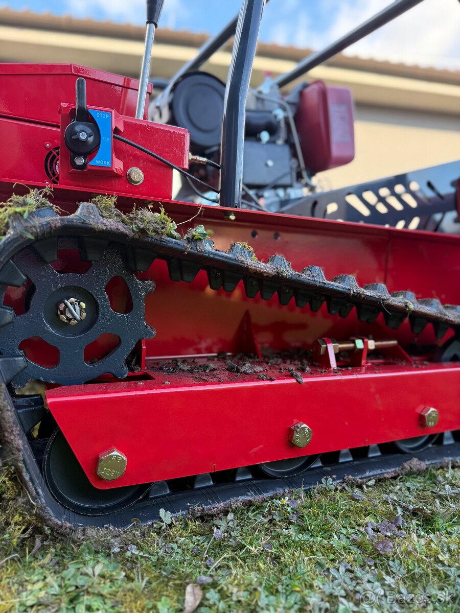 RC pásová kosačka - 6