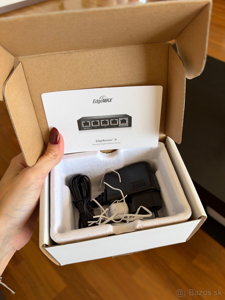 Ubiquiti EdgeRouter X ER-X + napájací adaptér - 6
