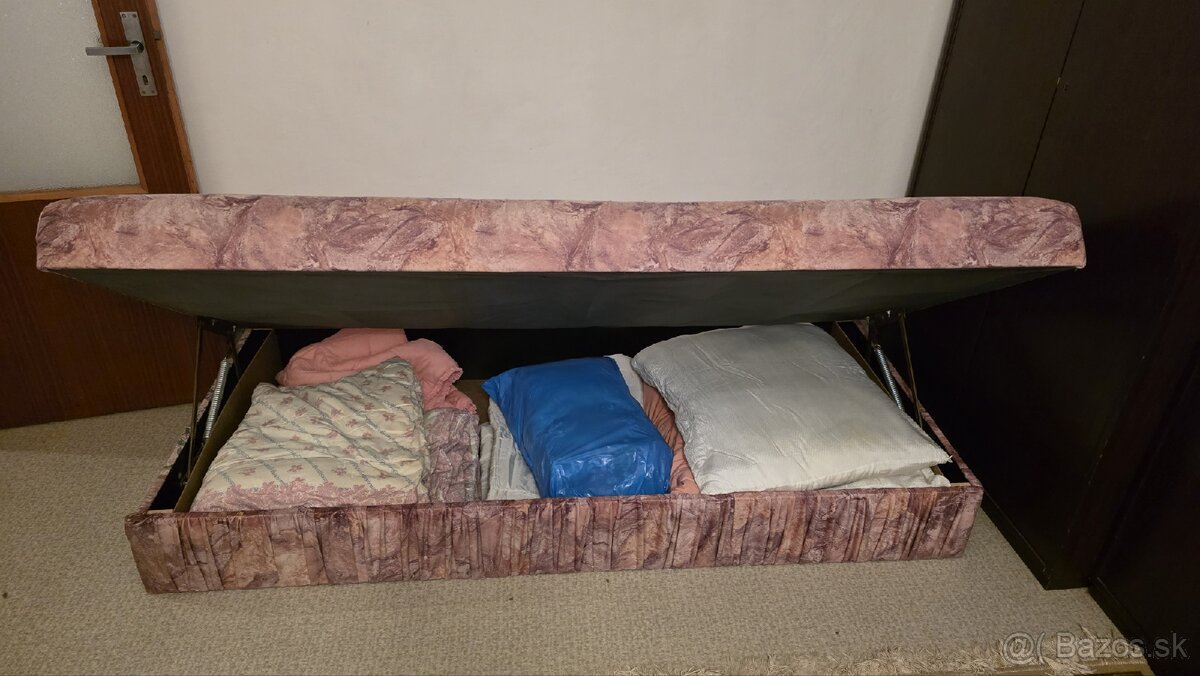 Drevené postele a váľanda- darujem - 6