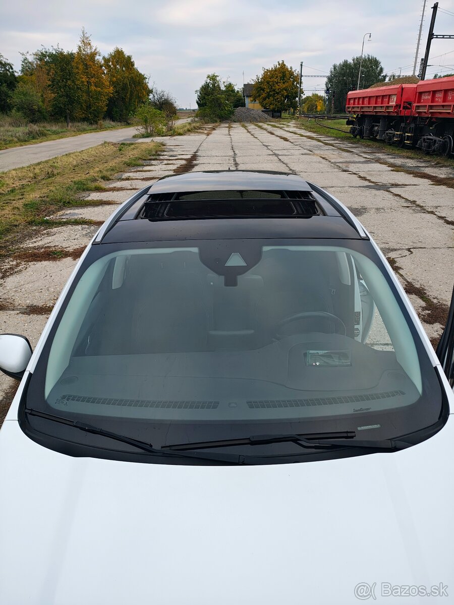 Ford Kuga Titanium 2.5 4x4 FHEV TOP - 6