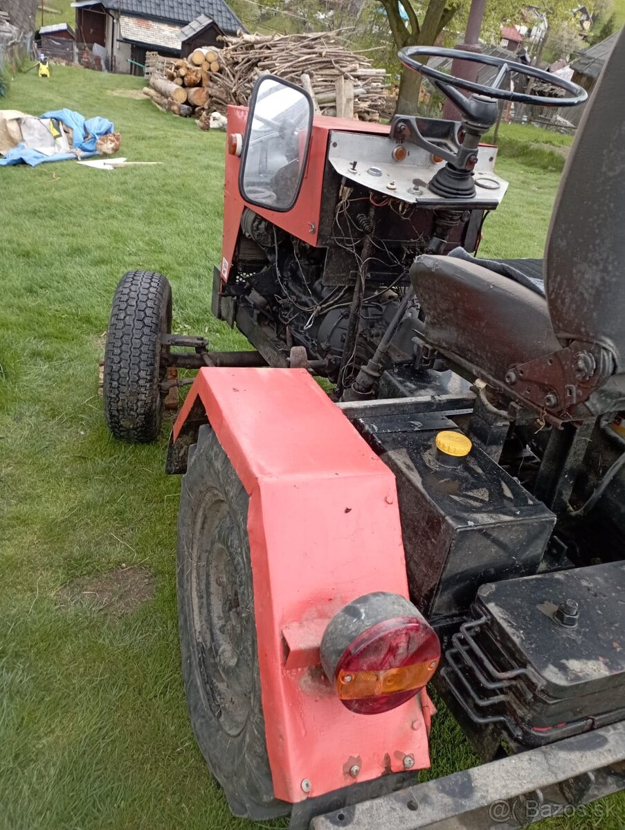 Malotraktor Škoda 1202/1203 - 6