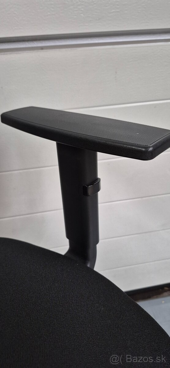 Predám kancelársku stoličku - 6