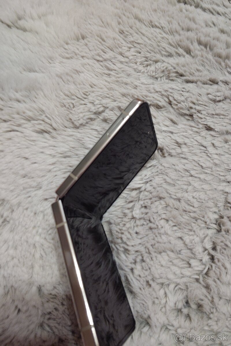 Samsung galaxy FLIP 5 - 6