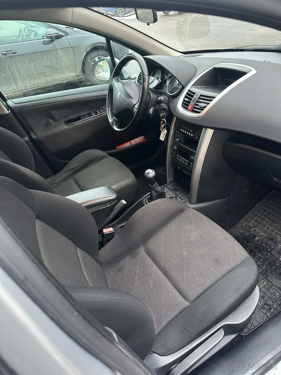 Predám Peugeot 207sw 1,6HDi 66kw - 6
