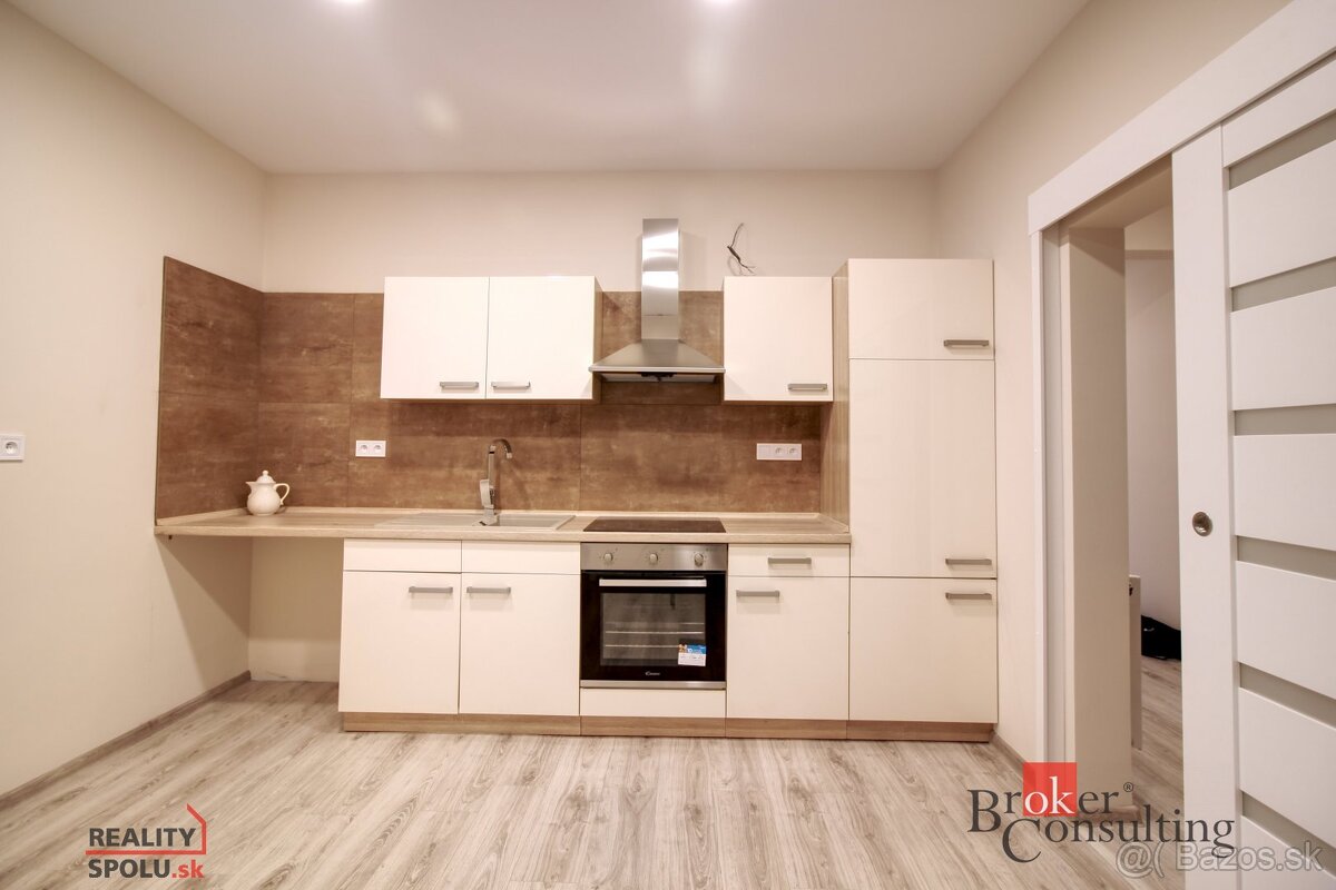 ponúkame na predaj nadštandarný 5 izb. RD po kompletnej reko - 6