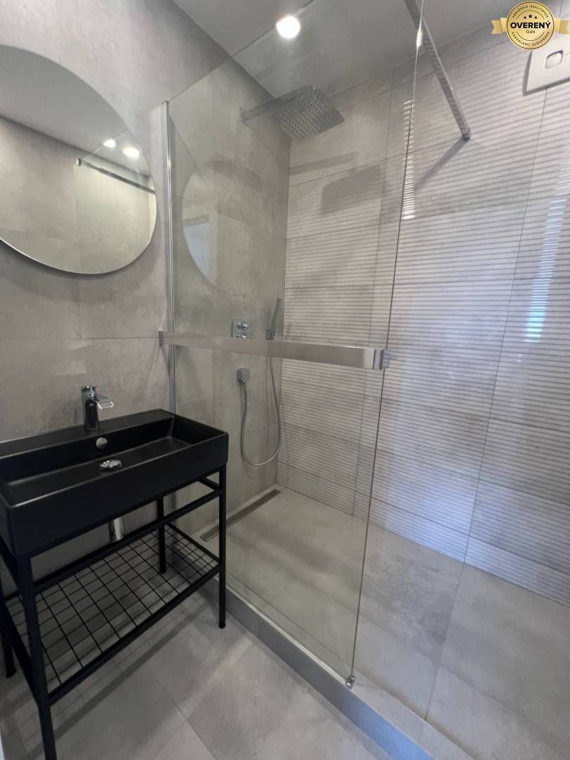 Prenájom 3 izbový byt v úplnom centre Malaciek - 6