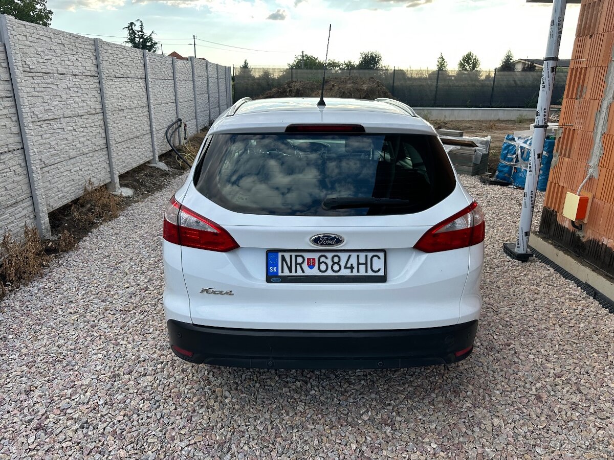 Ford focus kombi 1.6tdci 85kw - 6