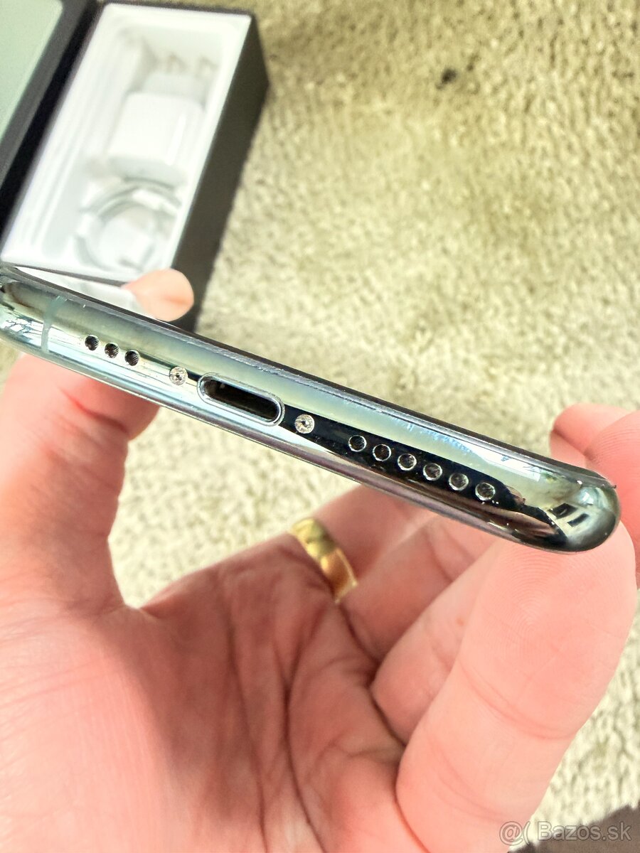 Iphone 11 pro 256GB Midnight Green - 6