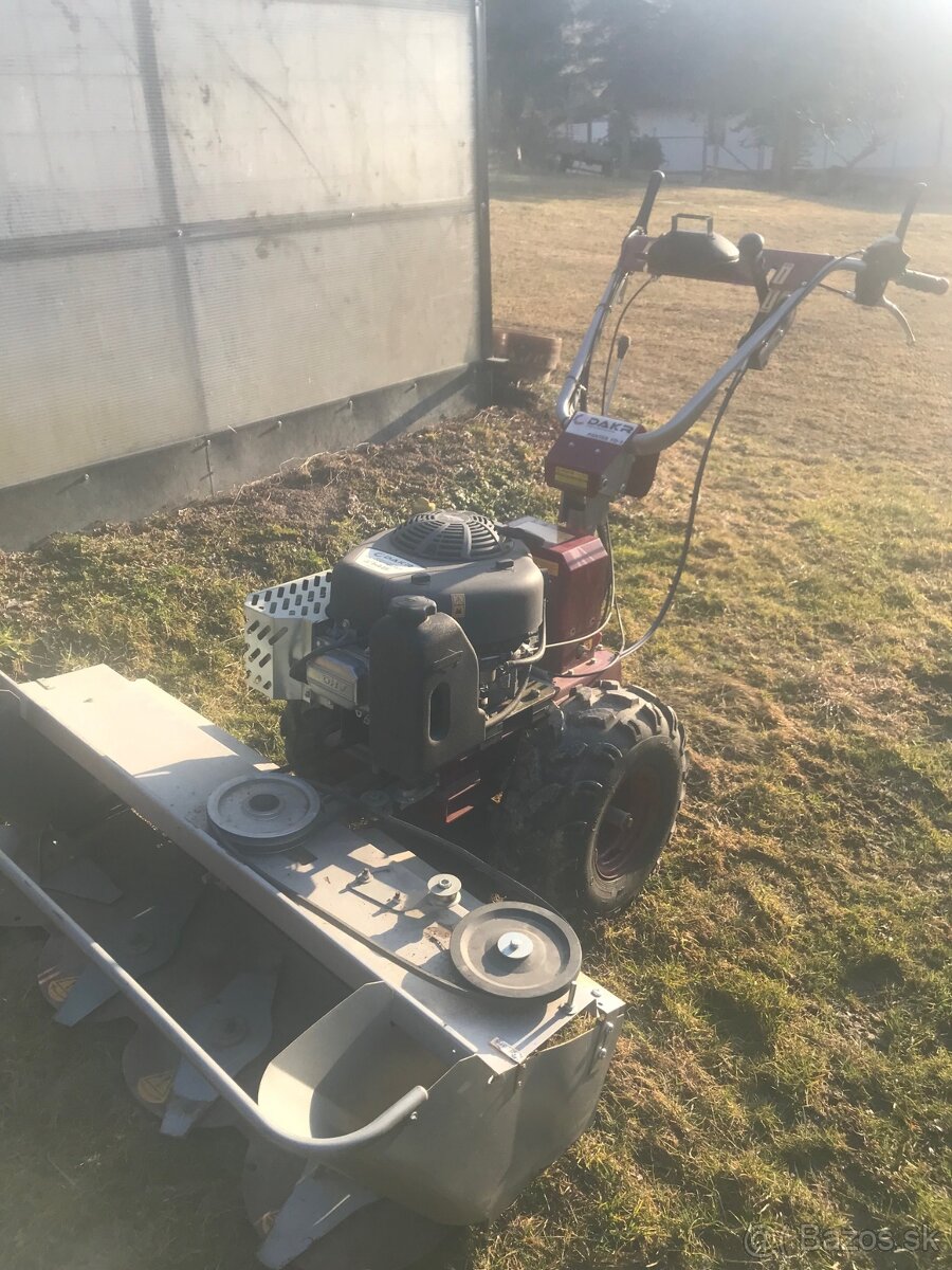 Jednonápravový malotraktor DAKR - 6