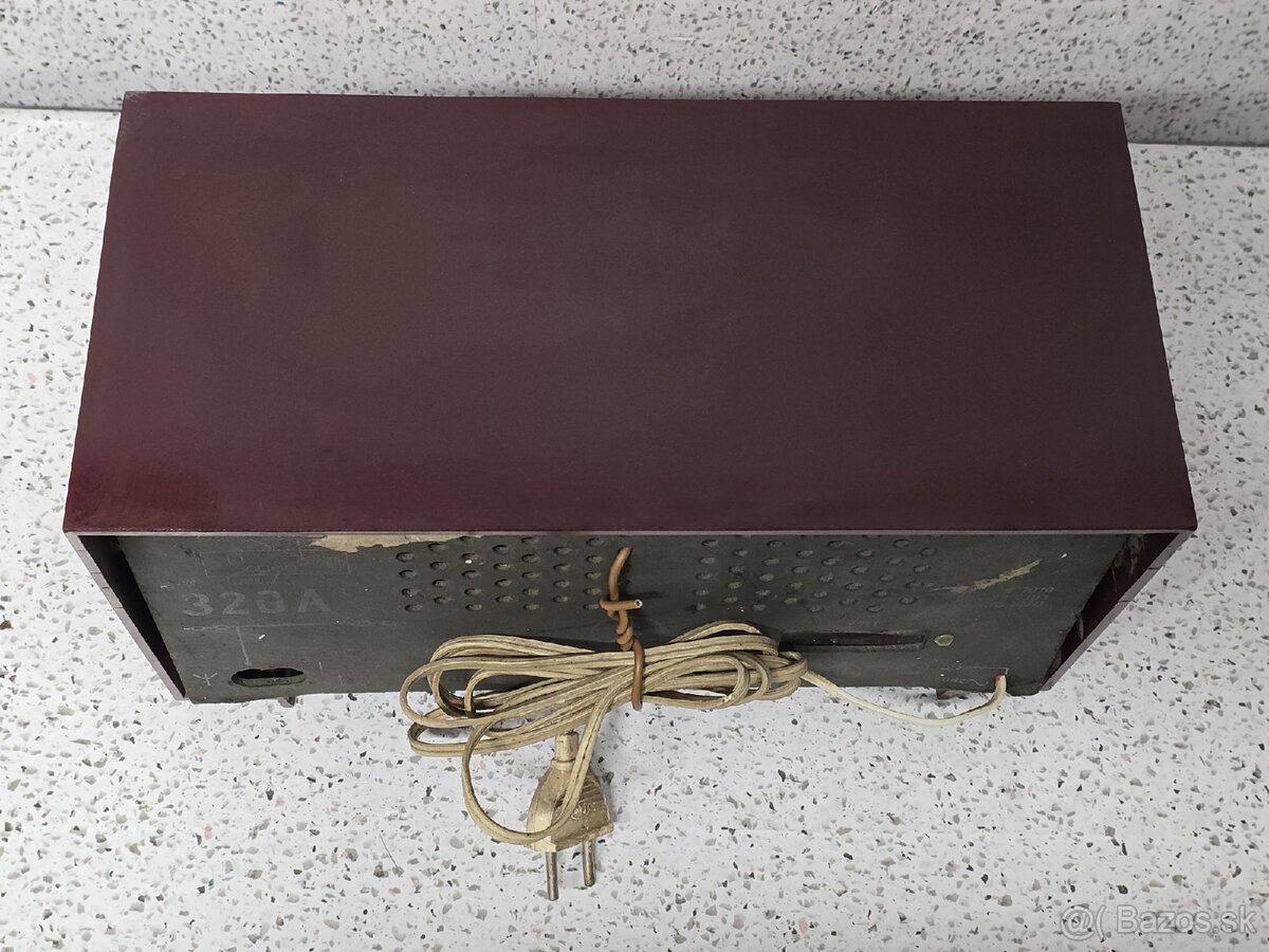 TESLA Sputnik / BAKELITOVÉ RÁDIO / Tesla 320A - 6