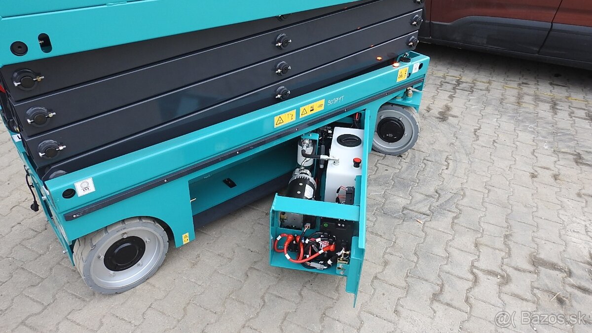 Elektrická nožnicová zdvíhacia plošina Sunward SWSL1008DC - 6