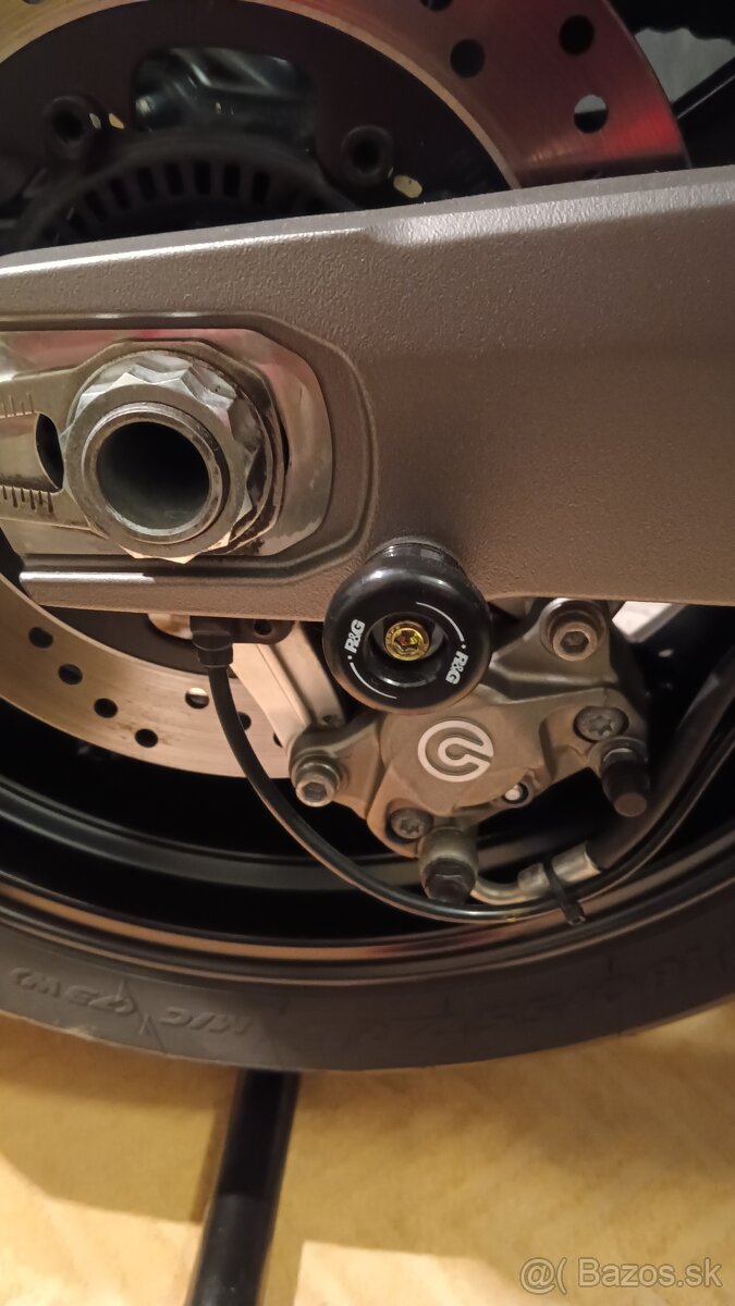 Ducati monster 821- 4000km - 6