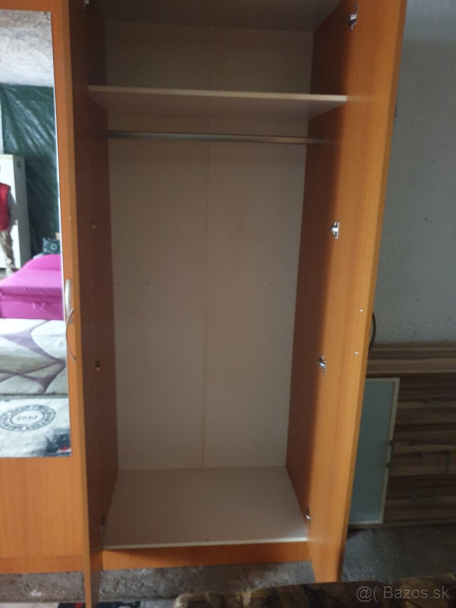 Na Predaj Šatnikova Skriňa - 6
