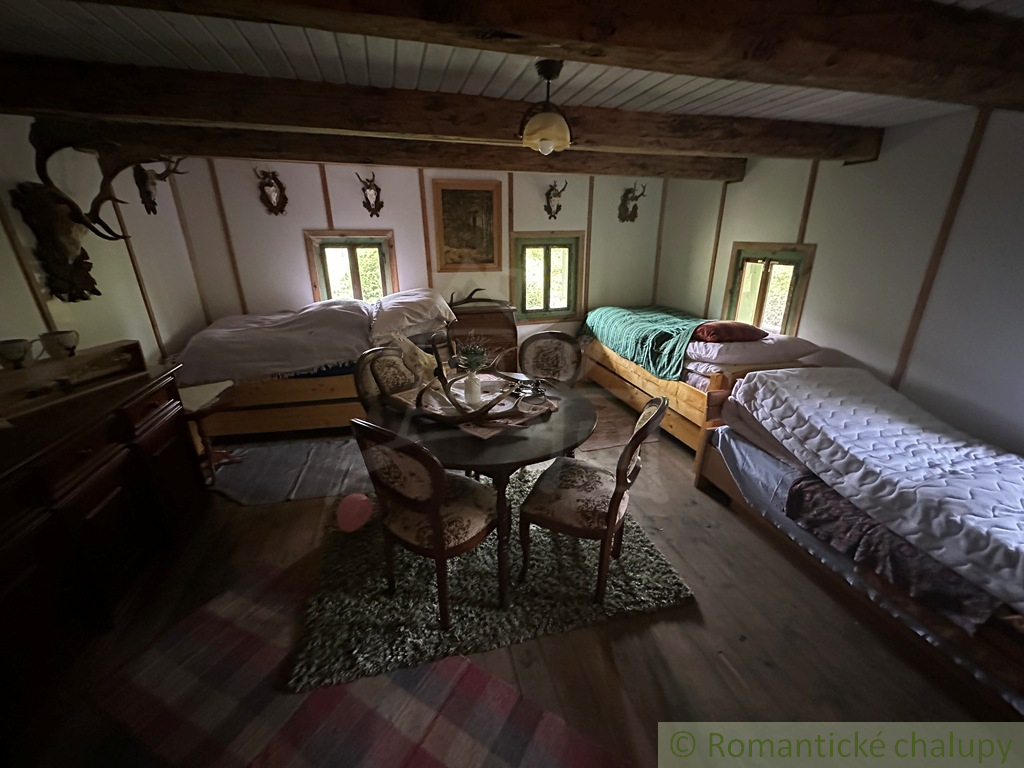 Drevenička na polosamote Klenovec - 6