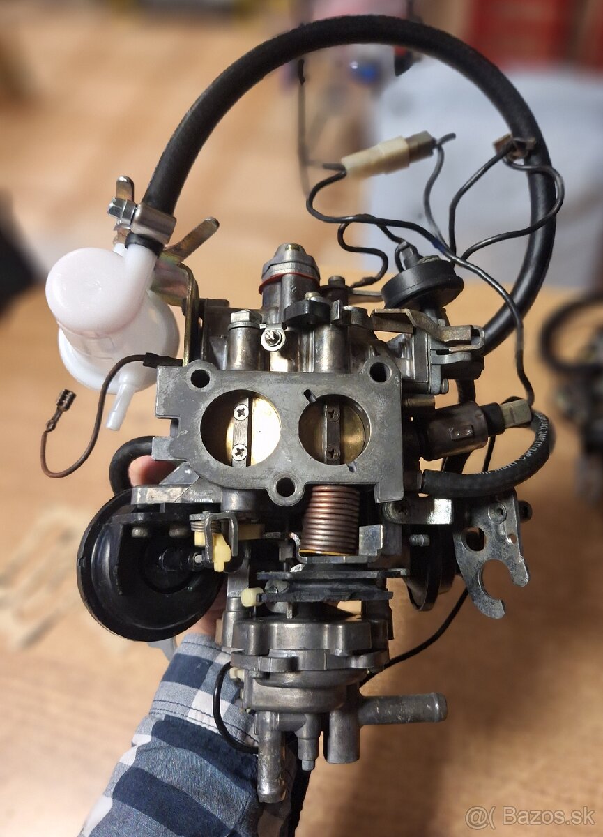 Karburátor Jikov, Pierburg - 6