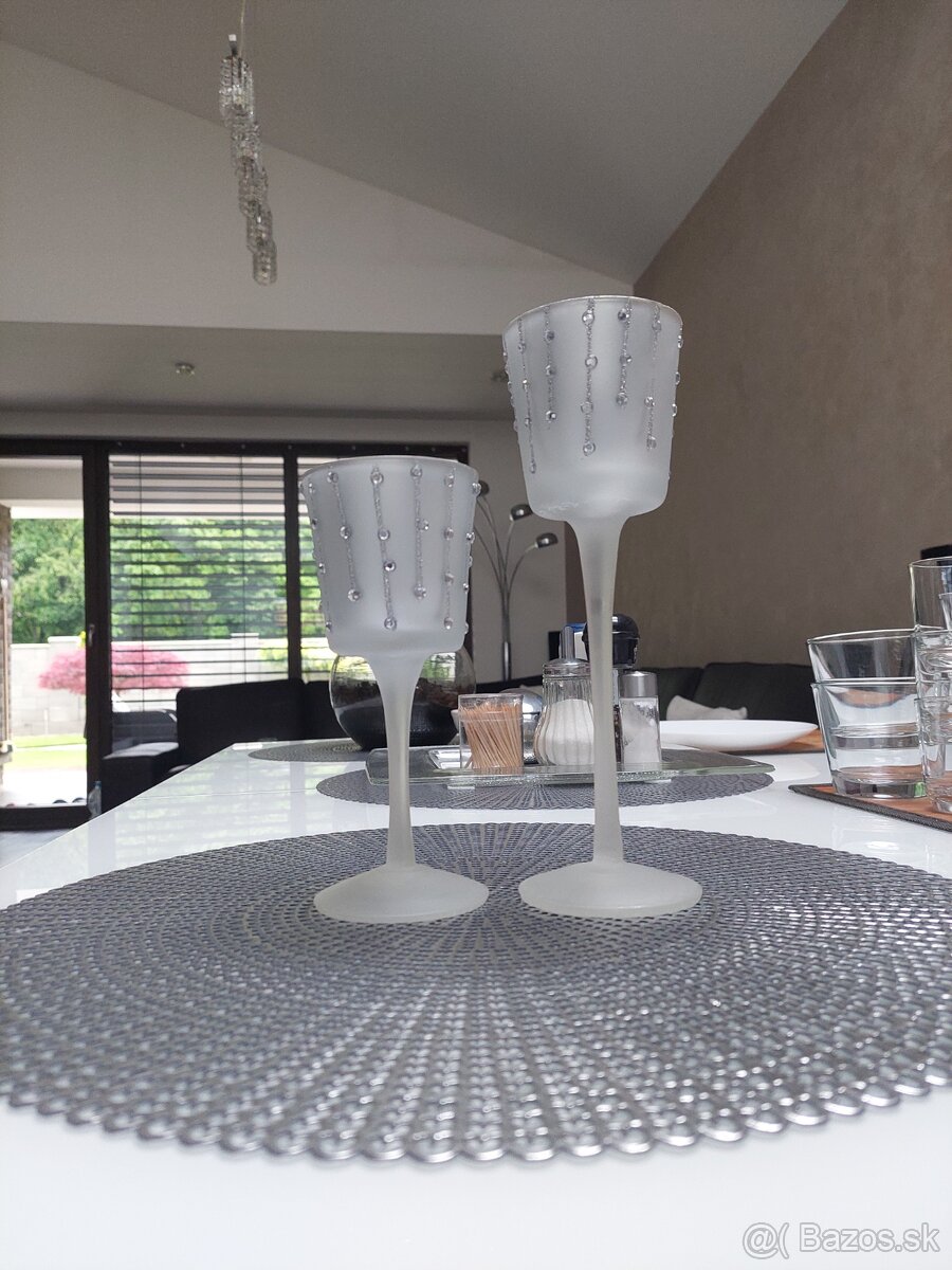 Mix skla- poháre,misky,flaše,svietniky - 6