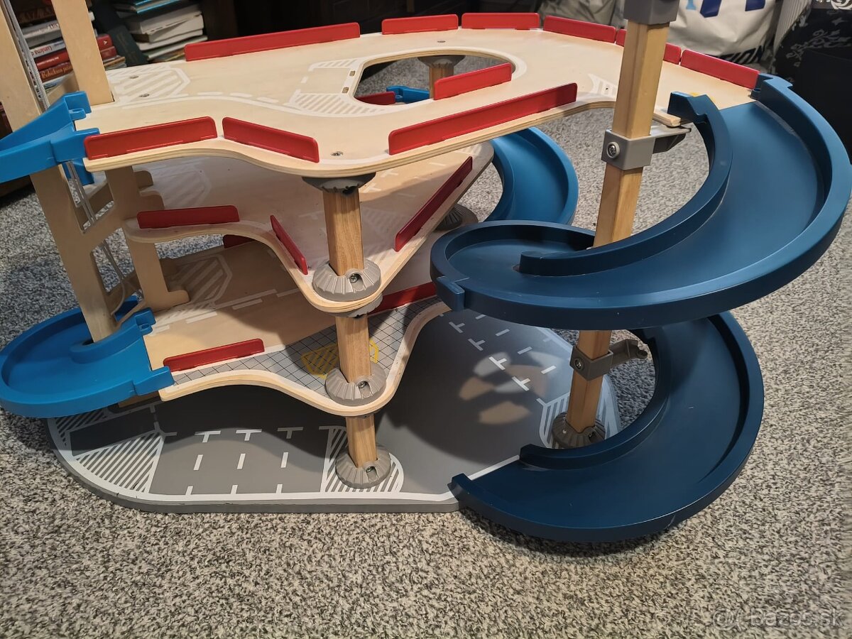 Parkovacia garáž - 6