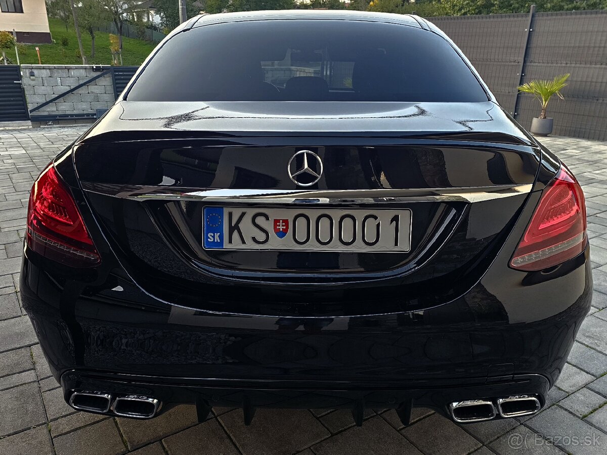 Mercedes-Benz C63 AMG 2019 - 6
