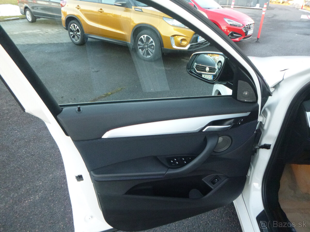 BMW X1 2,0 Tdi XDrive M Packet 2020 - 6