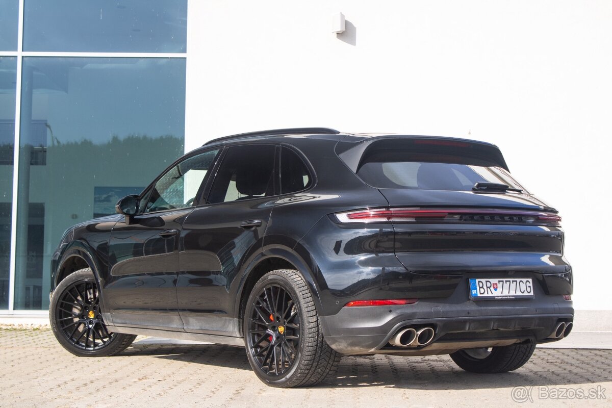 Porsche Cayenne 2023 - 6