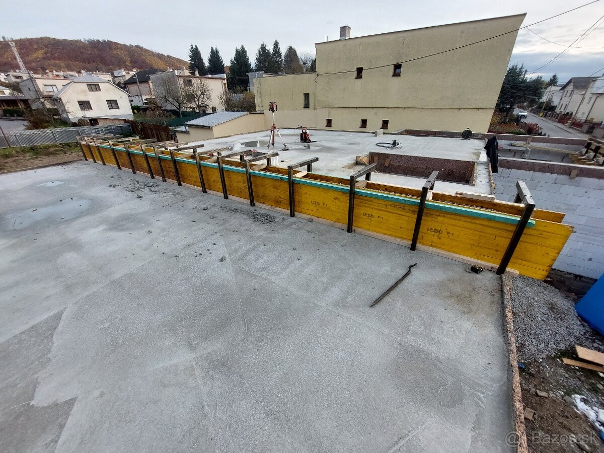 Stropné a stenové debnenie peri doka, lešenie - 6