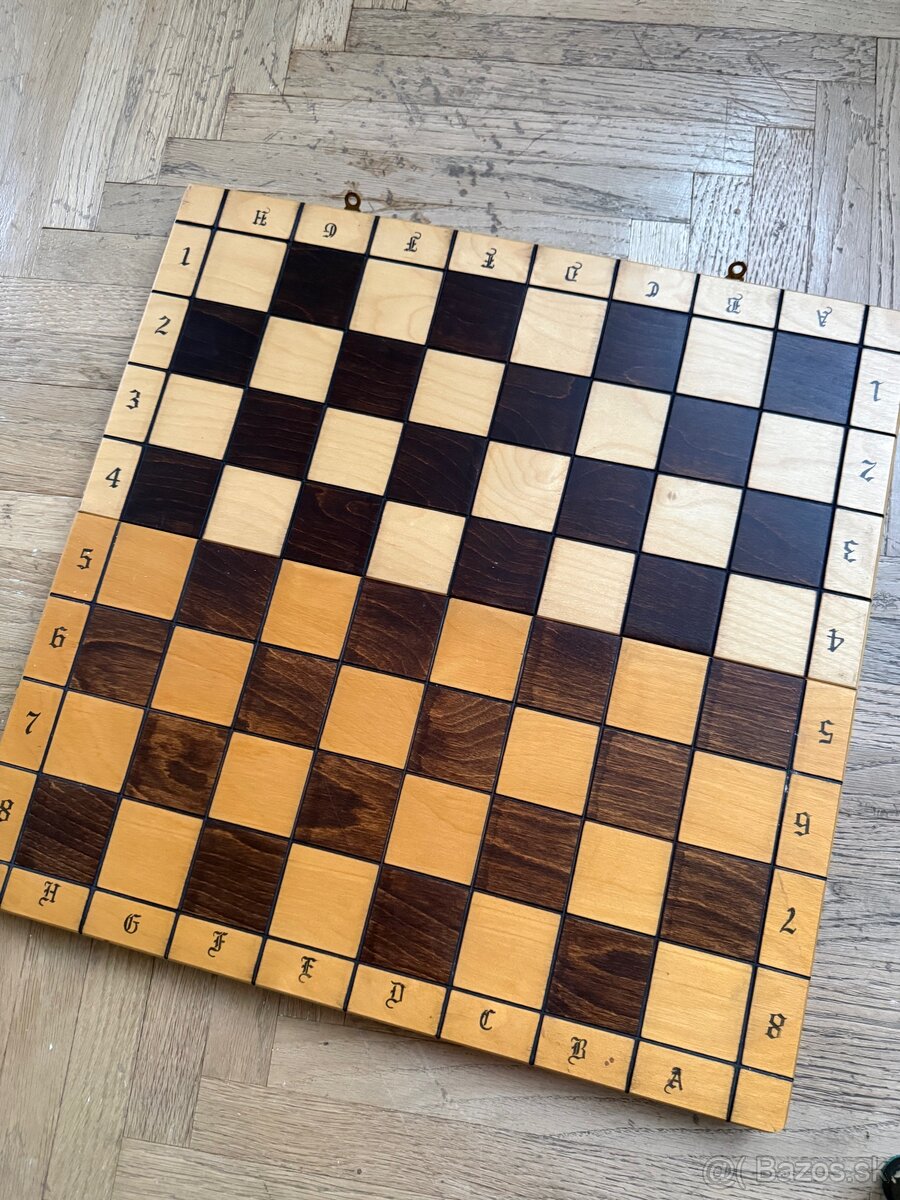 Originálne drevené šachy (53x52 cm) Nové - 6