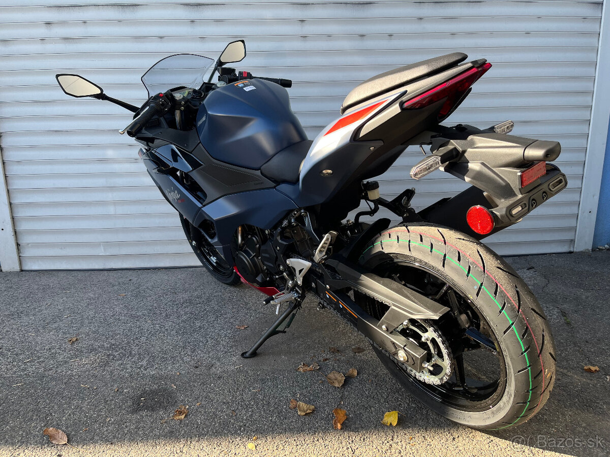 Kawasaki Ninja 500 SE - 6