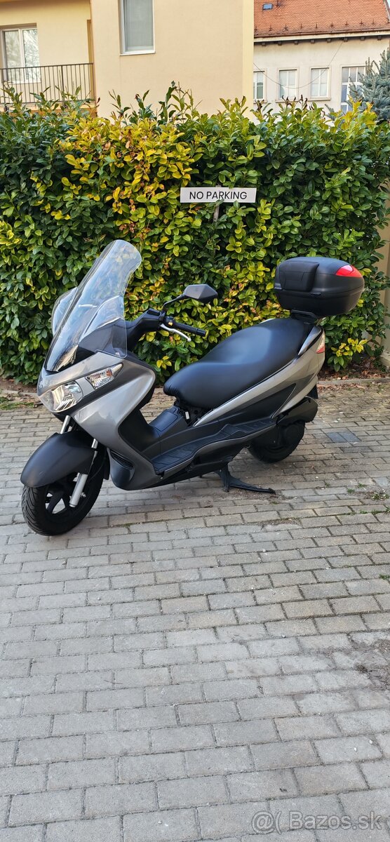 Suzuki Burgman 200 - 6