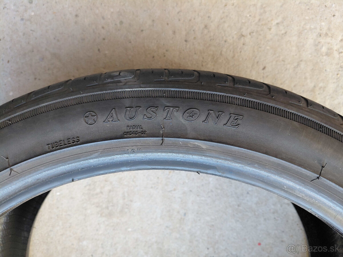 2ks letne Austone 235/40R19 - 6