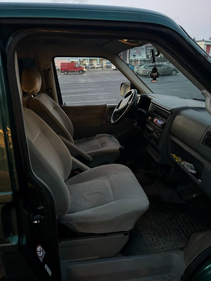 Vw T4 Multivan 2.5 Tdi 65Kw ACV facelift - 6