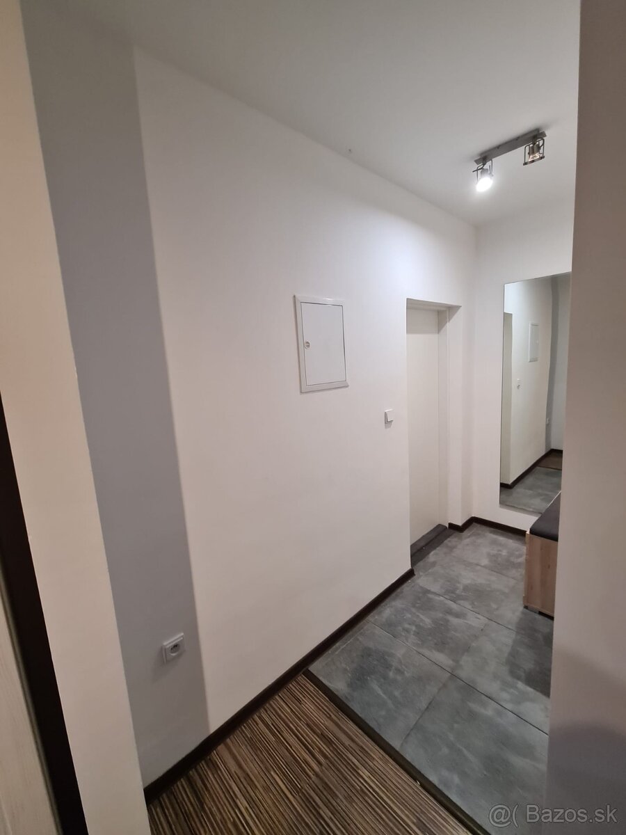 Na prenájom 1,5-izbový byt Banská Bystrica - 6