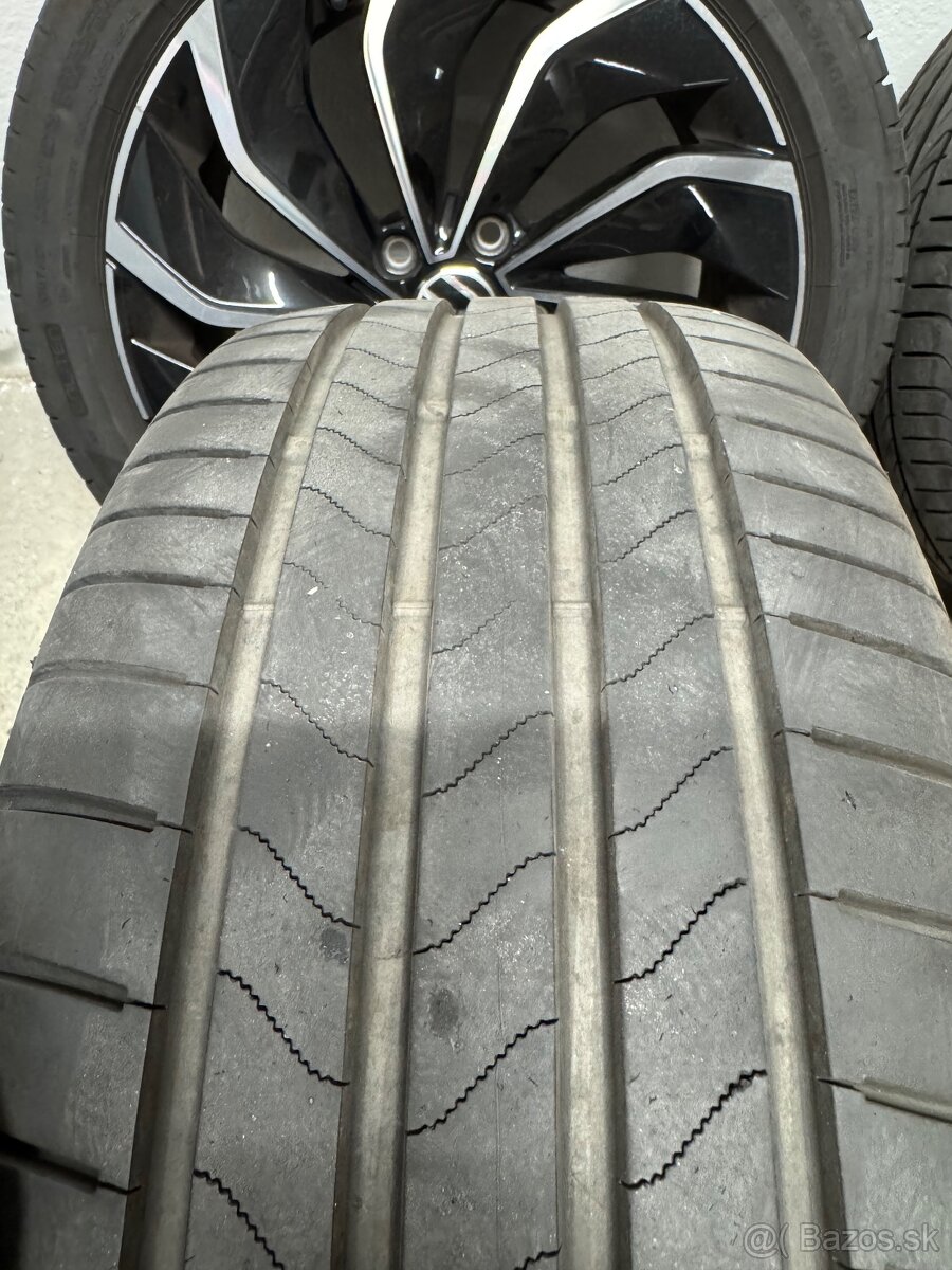 225/45r17 - 6