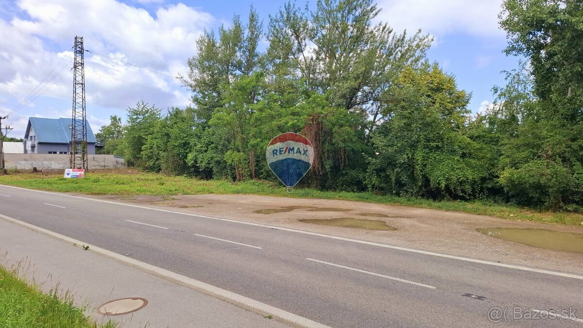 Predaj lukratívného pozemku v Púchove - 6