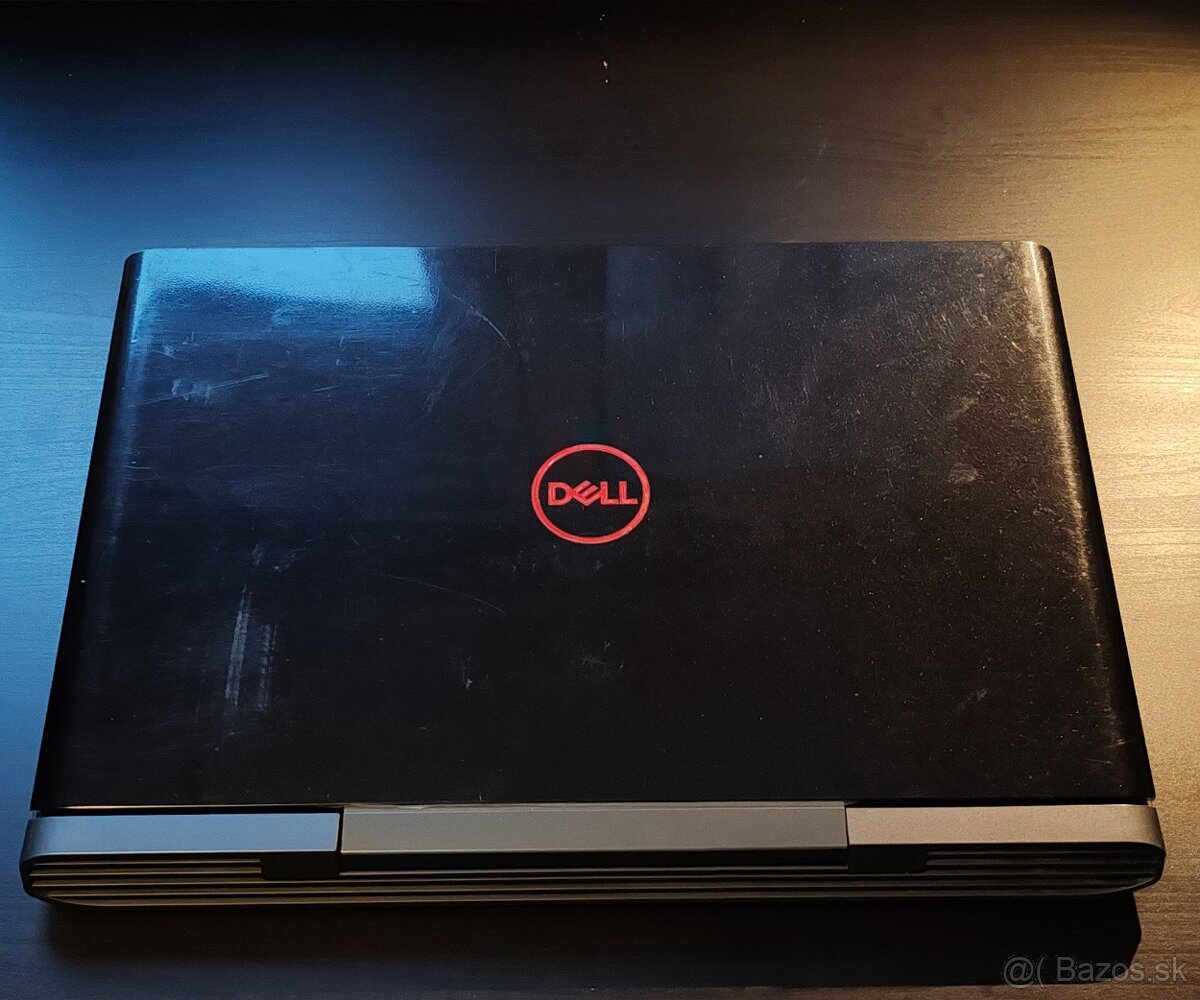 Dell Inspiron 15 7577 - 6