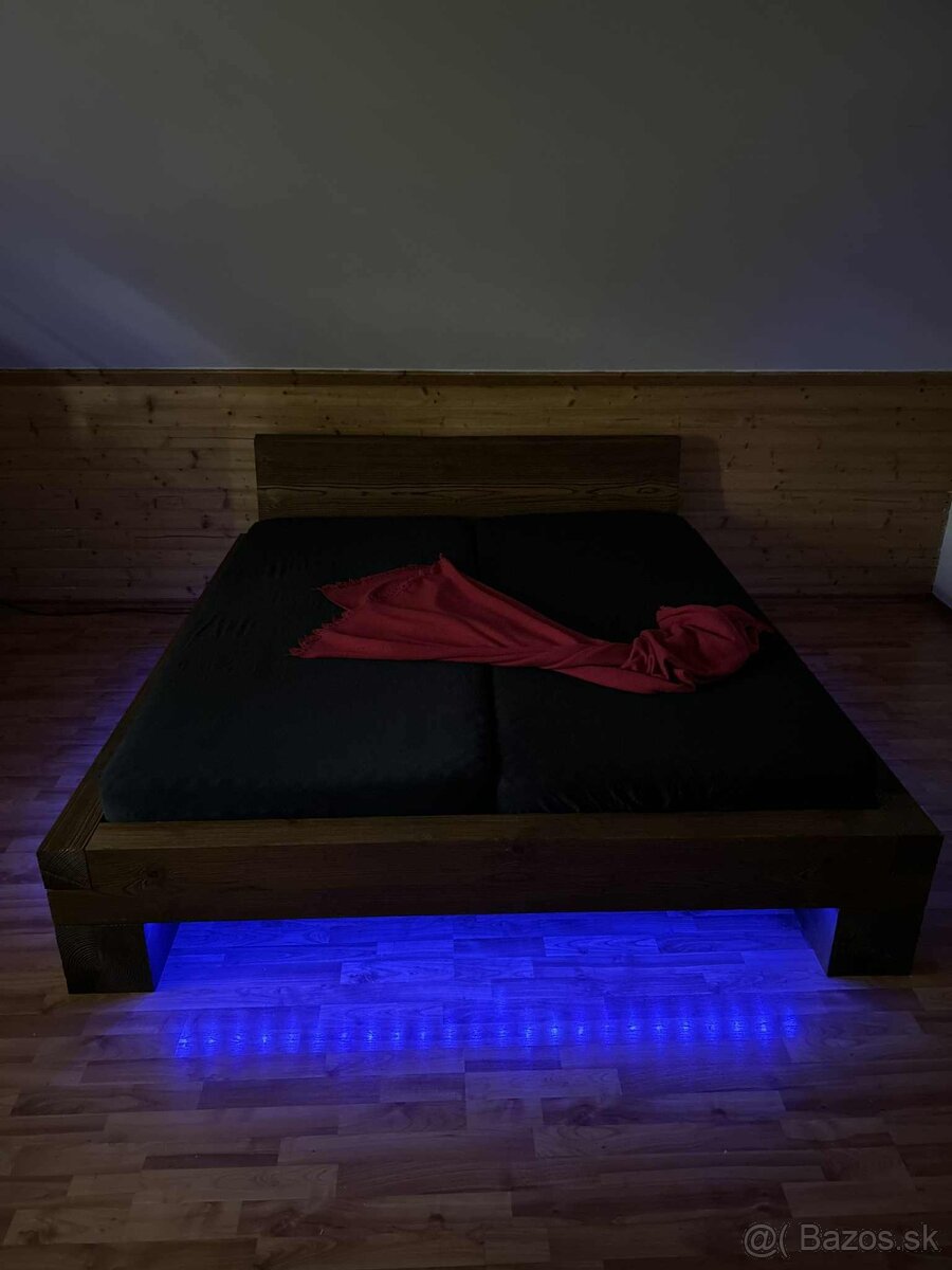 Posteľ z masívu - 6