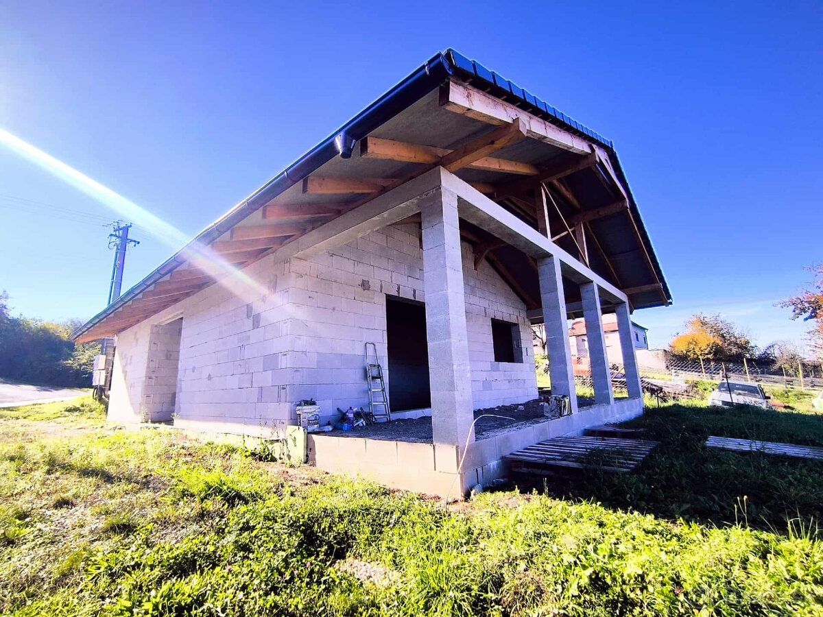 ‼️REZERVOVANÉ‼️ ROZOSTAVANÝ DOM, PREDAJ - VEĽKÉ KRŠTEŇANY‼️ - 6