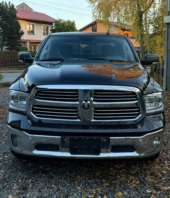 Dodge RAM 1500 5.7 V8 HEMI--2017--4x4--crew cab--133.000km - 6