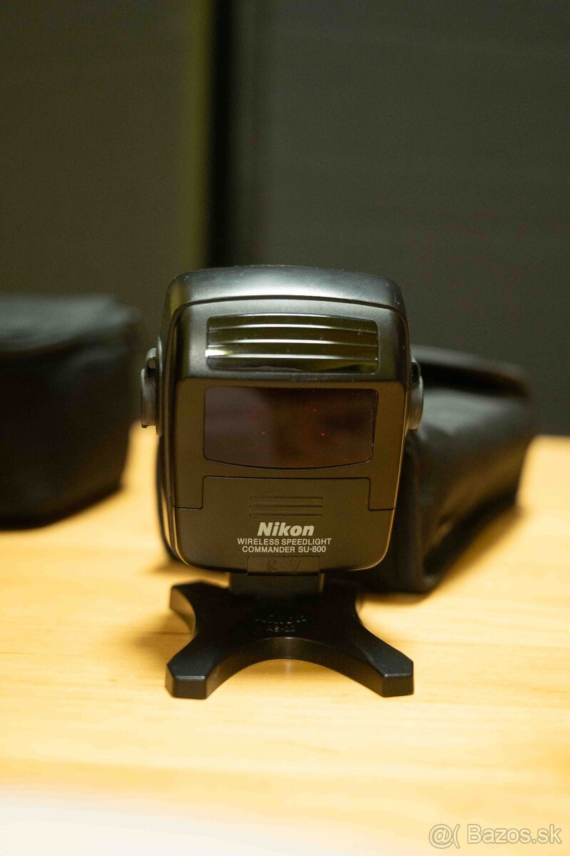 Sada bleskov Nikon + príslušenstvo - 6