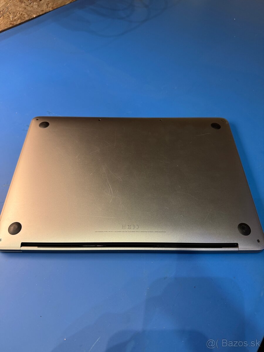 MacBook pro 2019 13inch - 6