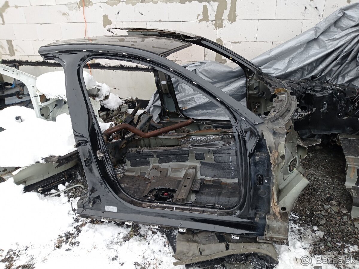 karoséria Audi A6 C7 sedan štvrťky, predná otoč Audi A6 c7 - 6