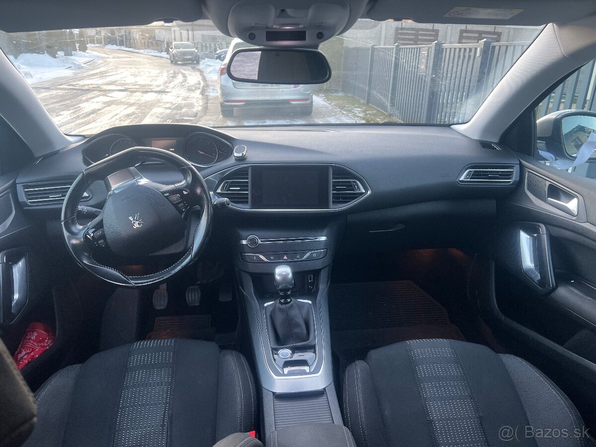 Peugeot 308 sw blueHdi - 6