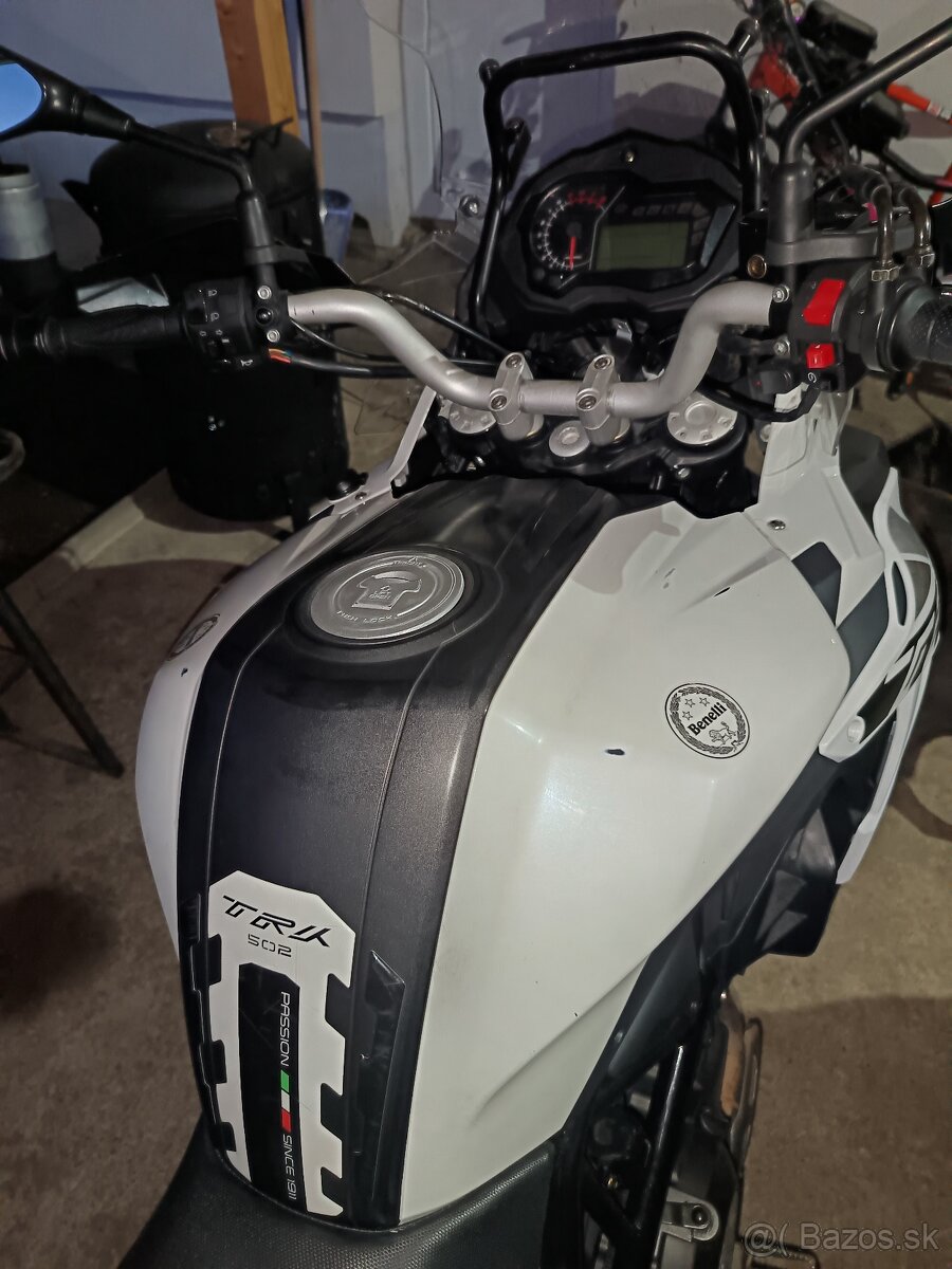 Benelli TRK 502 X - 6