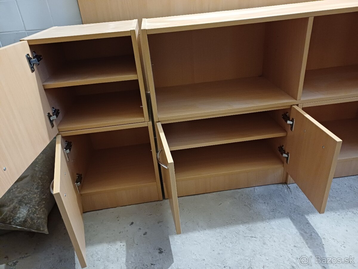 Predám vešiakovú stenu - 6