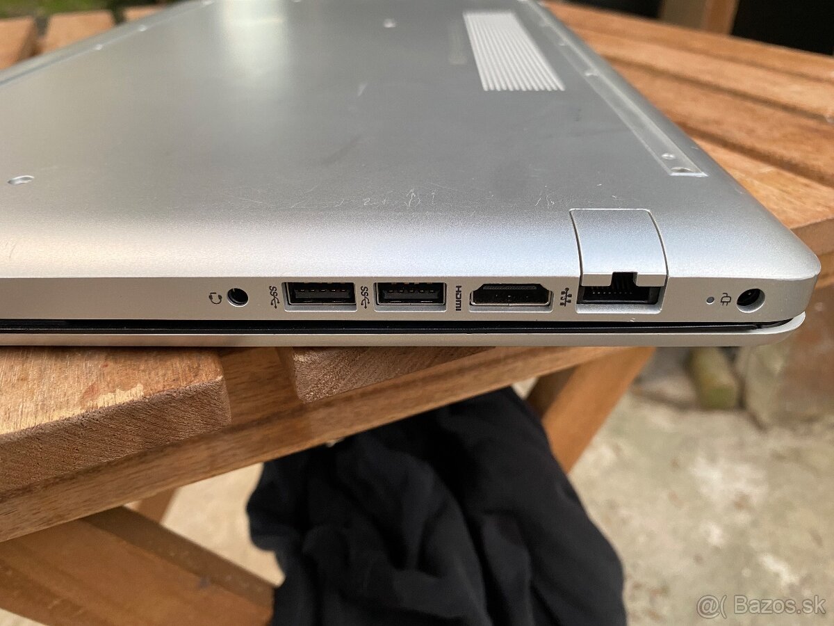 Notebook HP 17-ca0001nc 17,3” AMD Ryzen 5,8GBDDR4,256GBSSD - 6