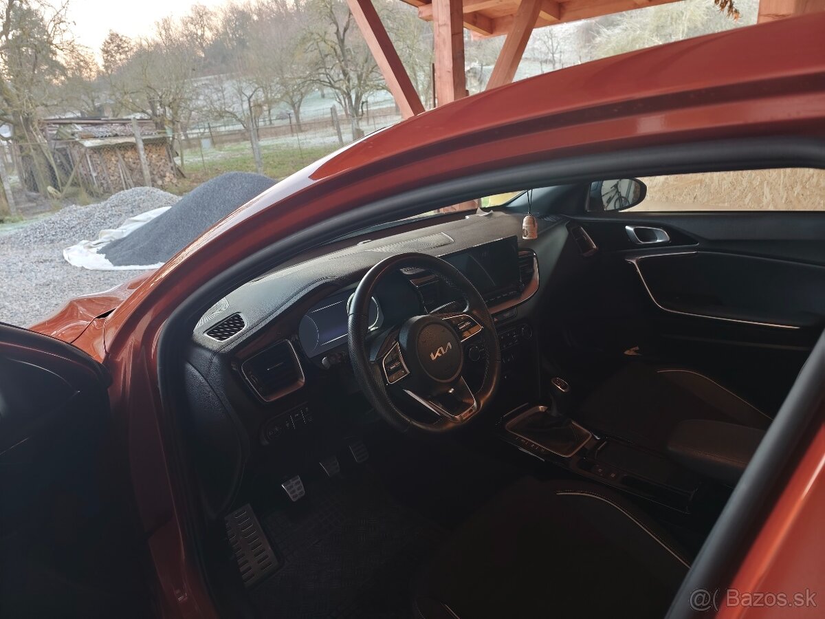 Kia Proceed 1.5 T- GDI 118 kw - 6