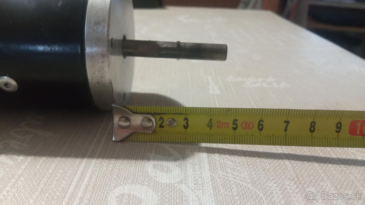 motorcek , motor 12v - 6