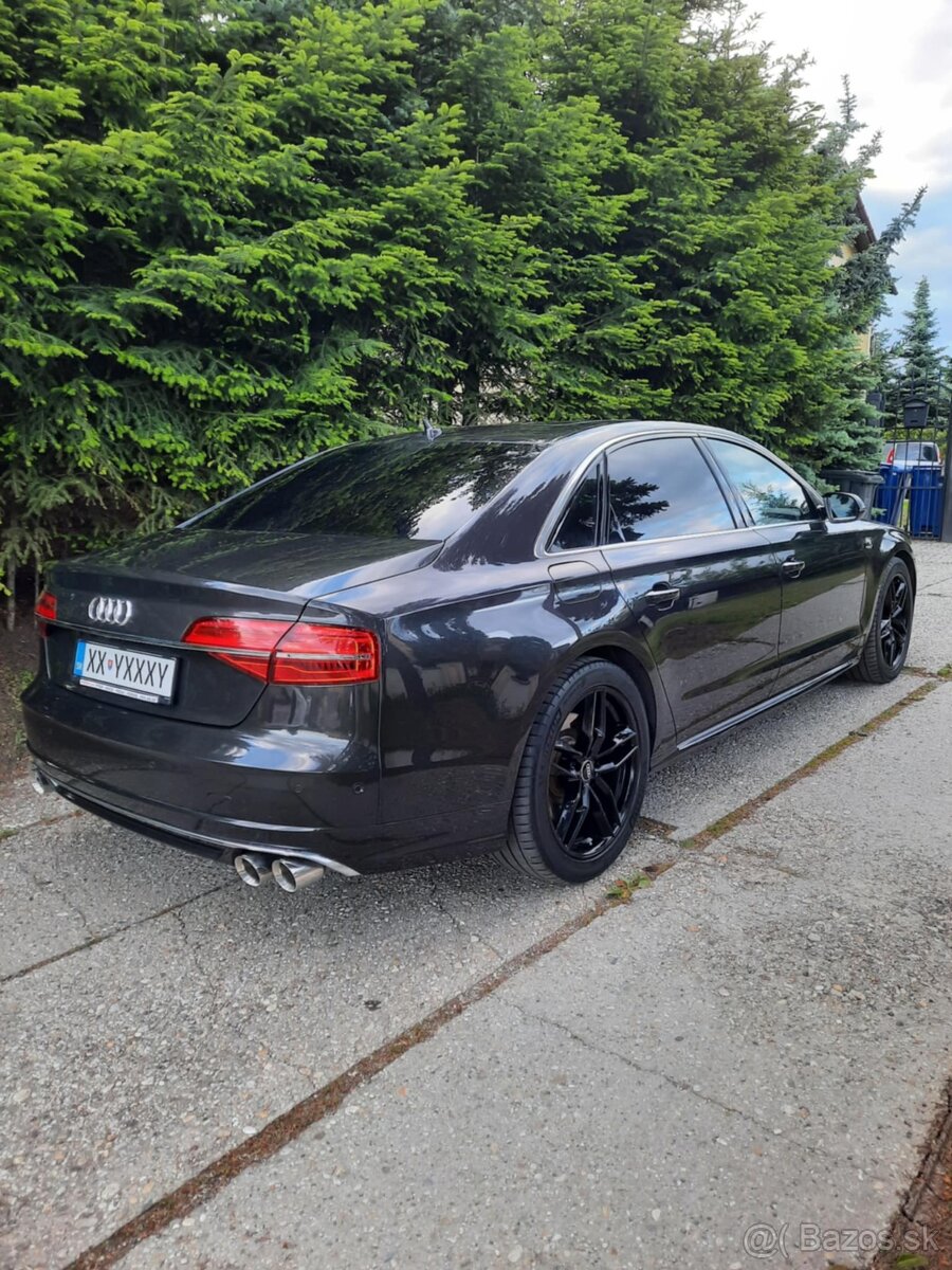 PREDÁM AUDI A8 LONG V8 QUATTRO 385PS R.V.12/2024 - 6