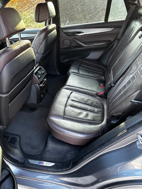 Predám BMW X5 4.0d 230kW - 6