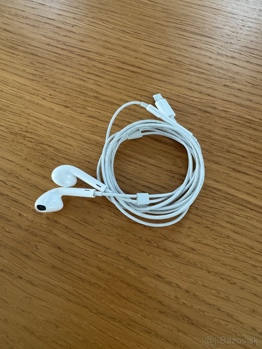 Predám Apple iPad 6.generácie tablet - 6