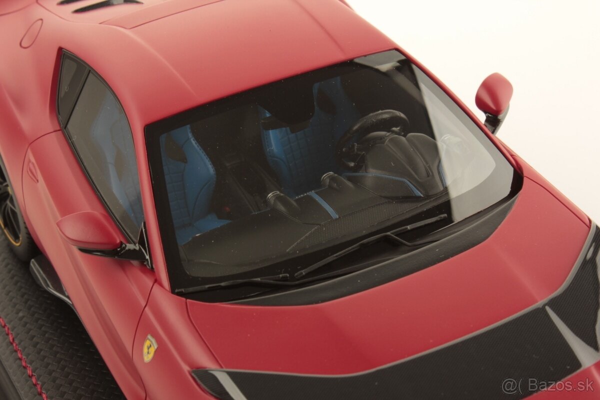 Ferrari 812 Competizione | MR Collection 1/18 - 6